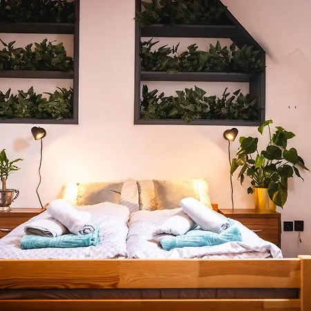Apartament Papirkutya *